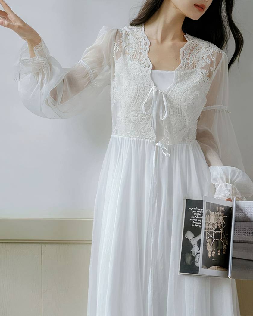 Chemise de Nuit Longue Romantique Blanche en Dentelle