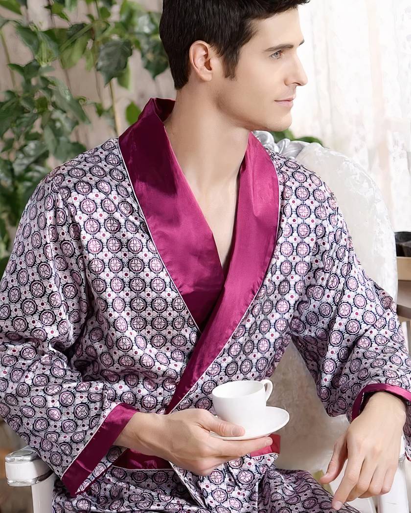 Robe de chambre homme en satin gris imprimé
