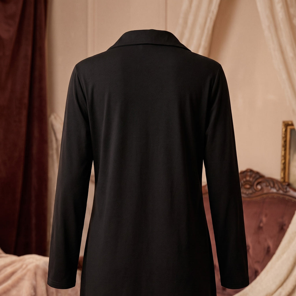 Bloc 3 - Vue arrière haut de la chemise de nuit, col visible