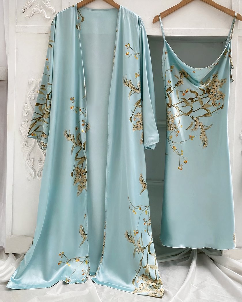 Ensemble nuisette et kimono satin bleu floral