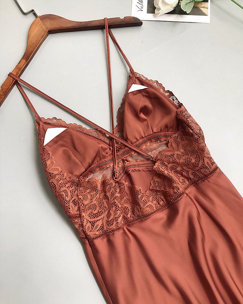 Ensemble nuisette et kimono satin terracotta et dentelle