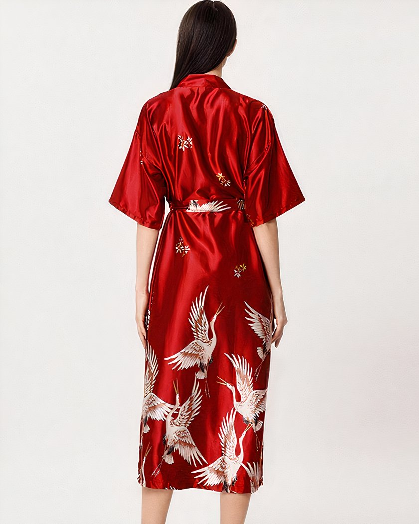 Ensemble nuisette et kimono satin rouge à grues