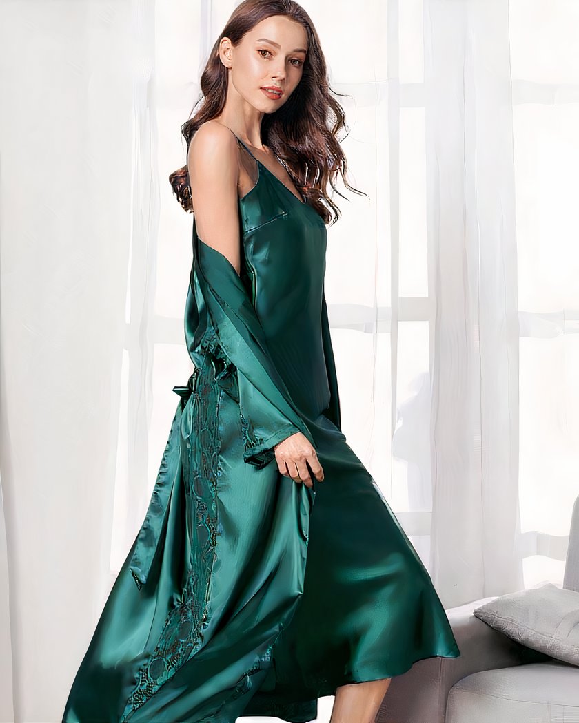 Ensemble Nuisette Longue et Kimono en Satin Vert