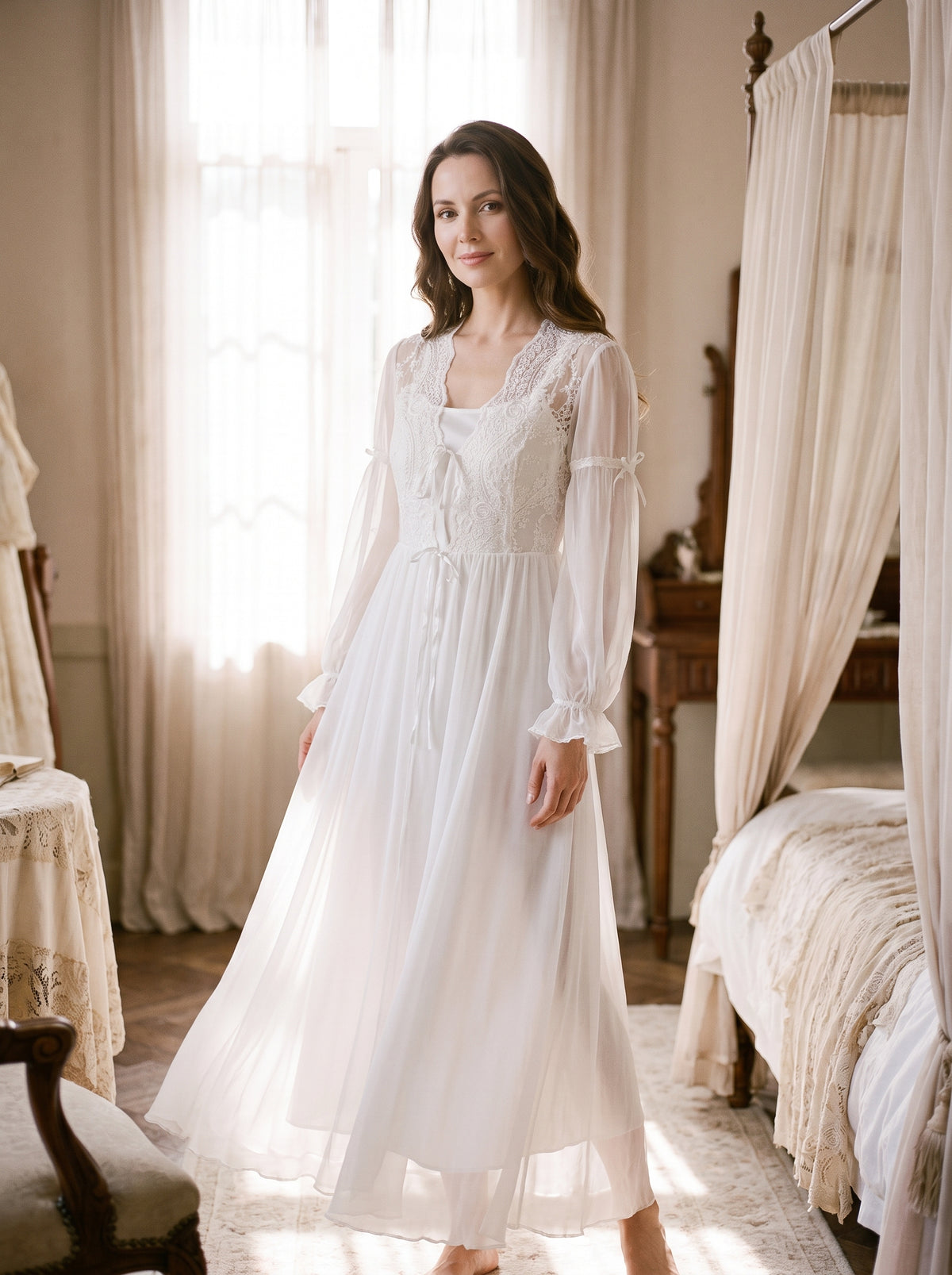 Femme en longue chemise de nuit romantique blanche en dentelle et mousseline