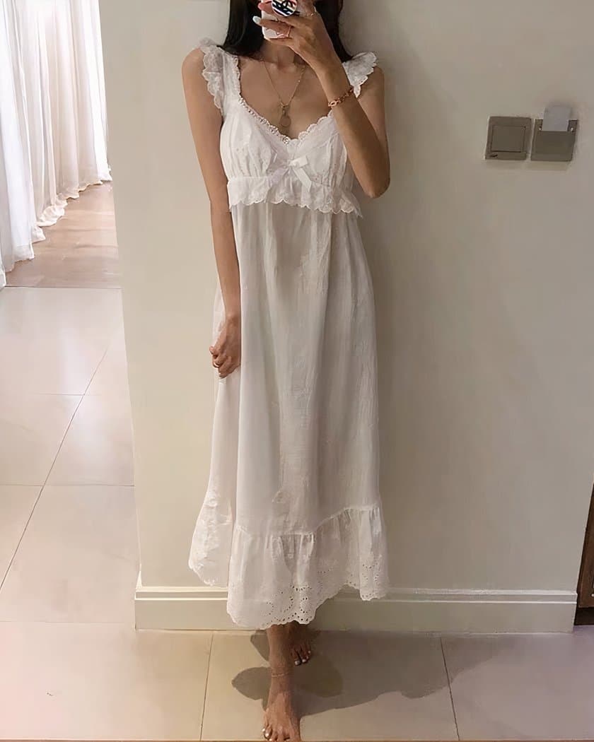 Nuisette vintage sans manches en coton et dentelle