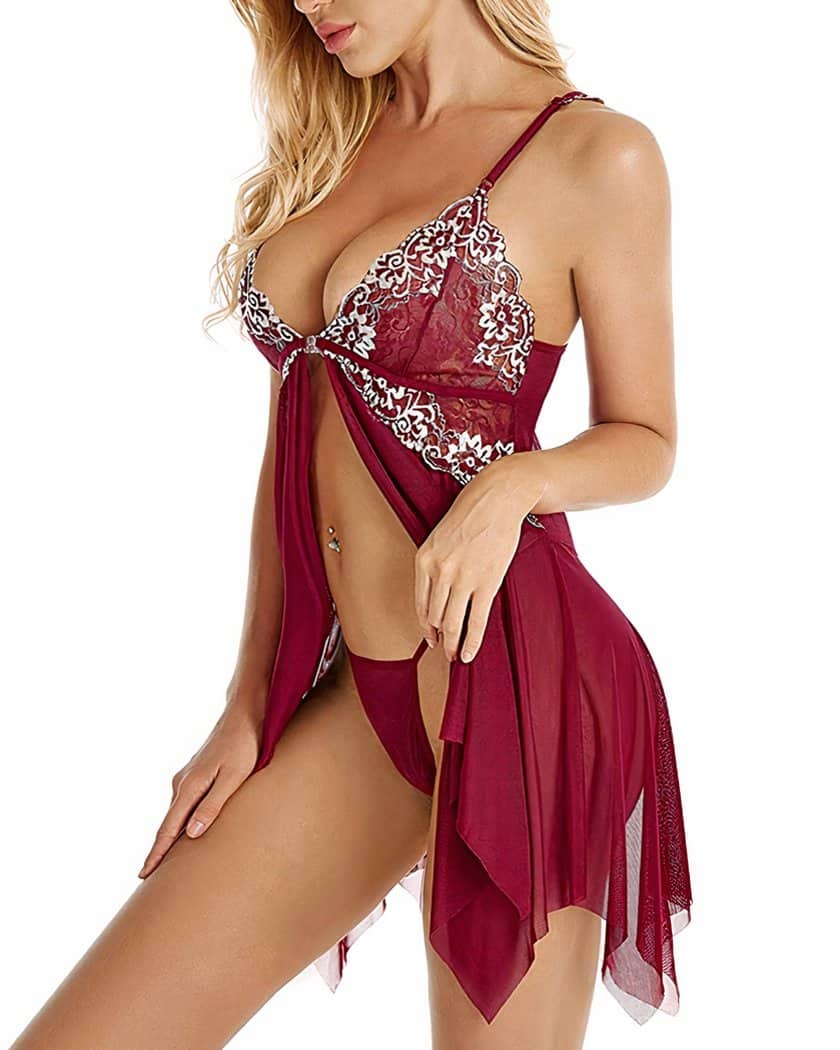 Nuisette Rouge en Mesh Transparent à Fermeture Frontale