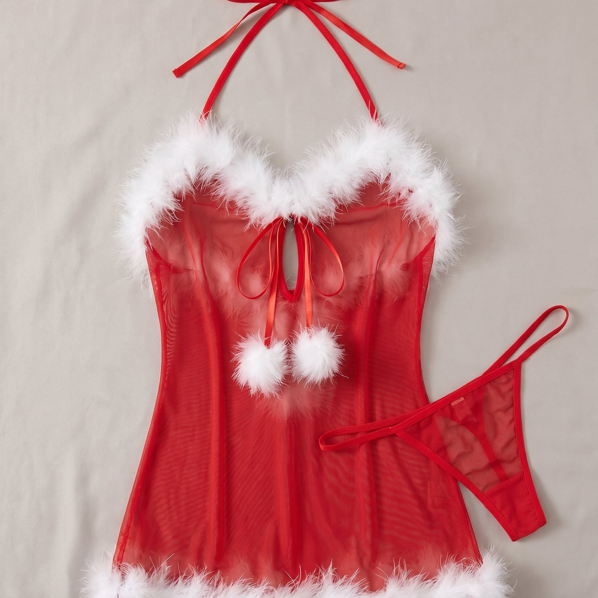 L'esprit de Noël en version coquine — Nuisette de Noël Rouge Sexy en Résille et Fourrure