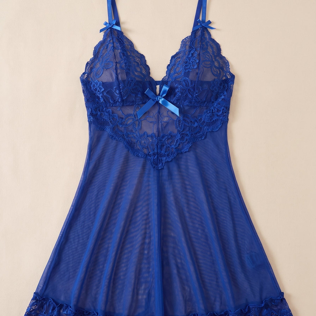 Le bleu roi de la séduction — Nuisette babydoll en dentelle bleu roi transparente