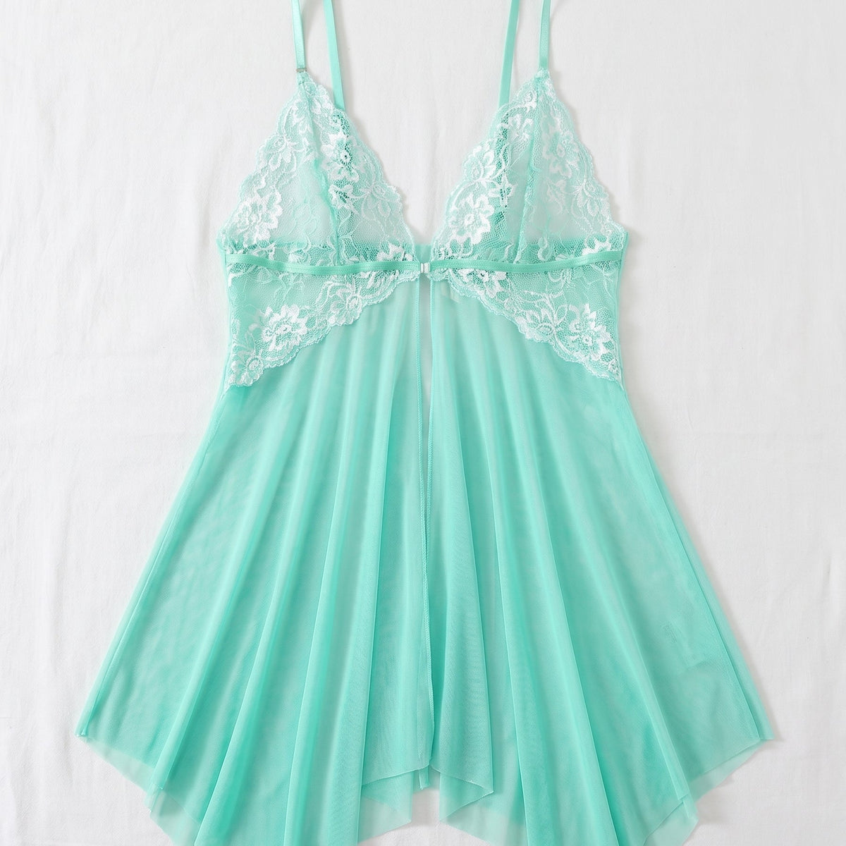Le vert menthe, fraîcheur sensuelle — Nuisette babydoll vert menthe transparente