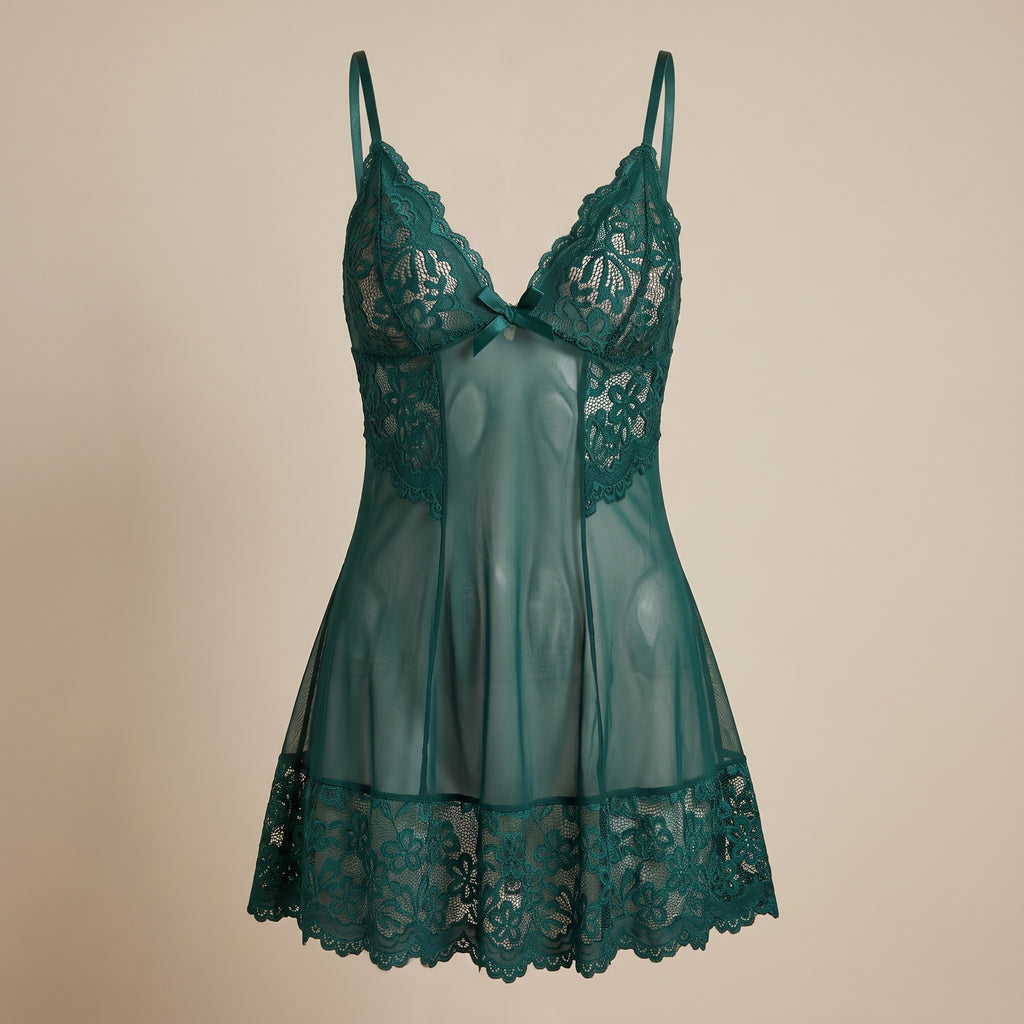 Nuisette babydoll verte en dentelle et voile transparent, packshot mannequin invisible