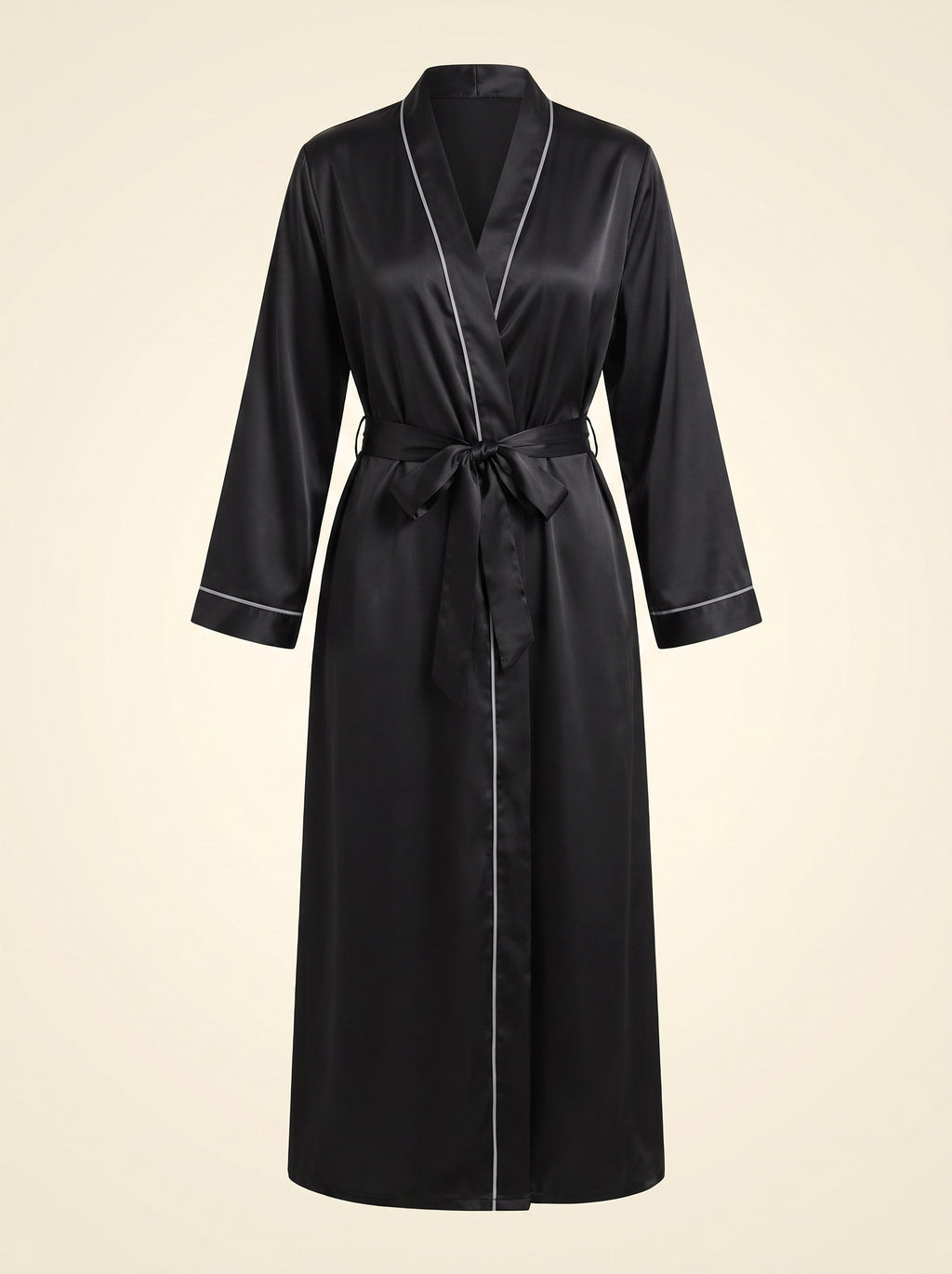 Packshot du peignoir kimono noir long en satin sur mannequin invisible