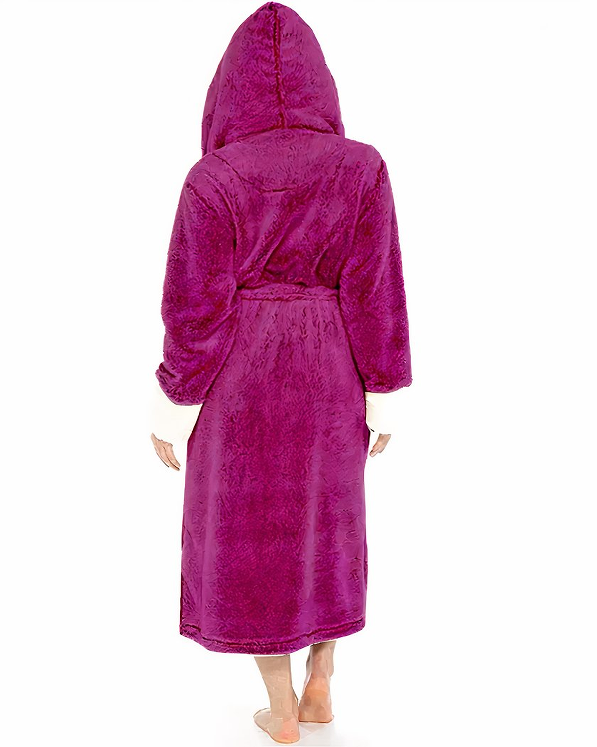 Vue de dos du peignoir femme long violet avec capuche relevée, ceinture nouée et ourlet aux chevilles