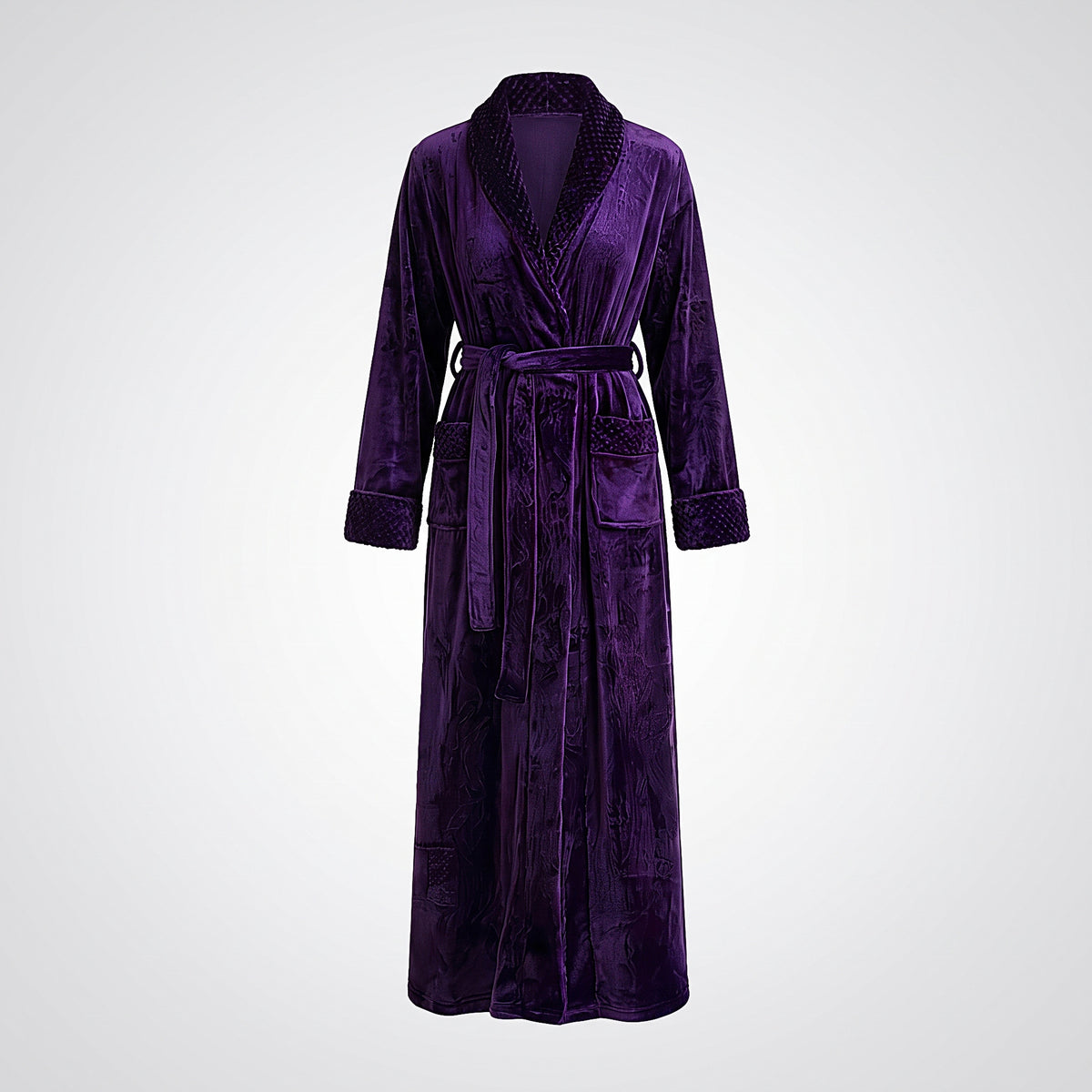 Peignoir long violet unisexe présenté seul, effet mannequin invisible