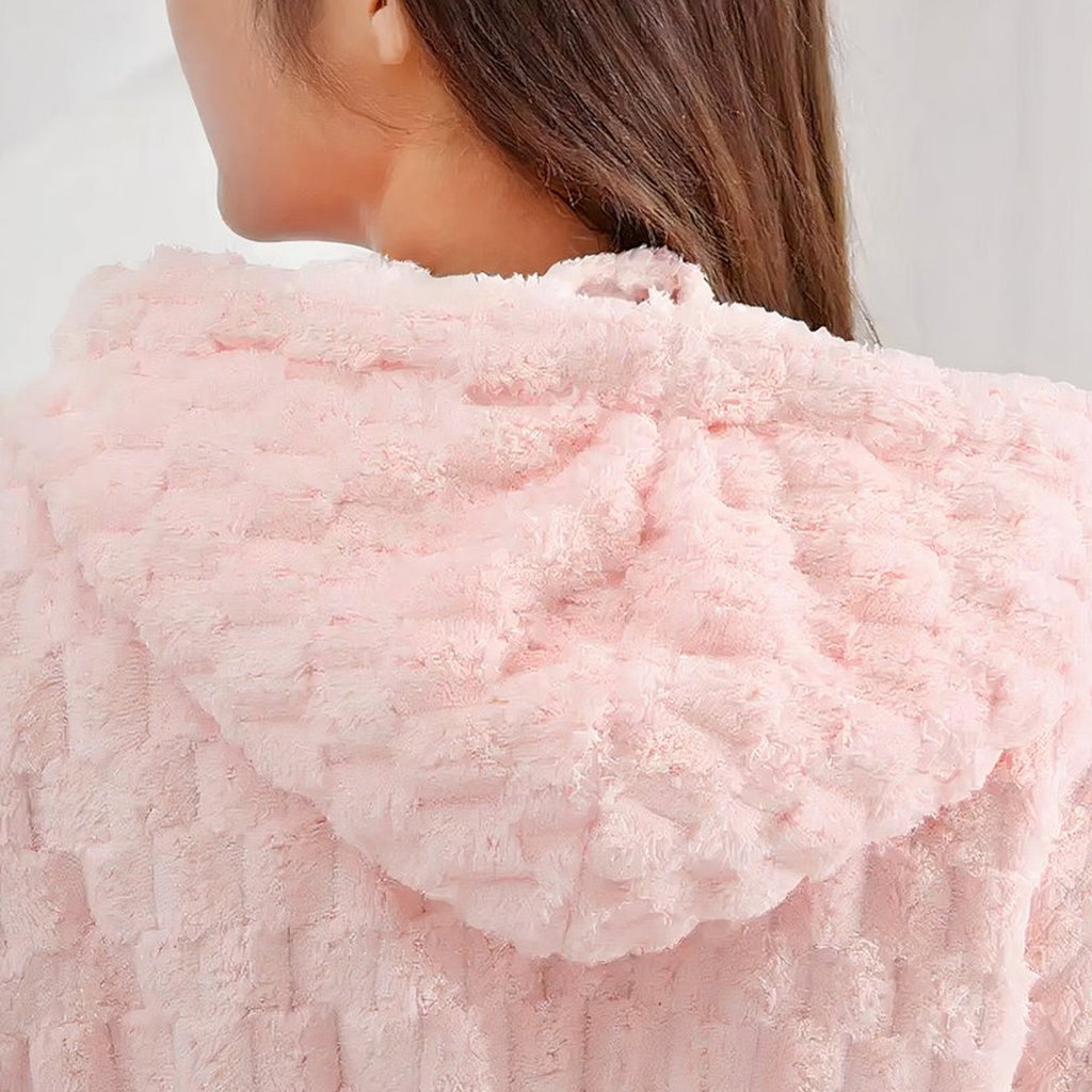 Bloc 2 - Texture gaufree et capuche du peignoir polaire rose