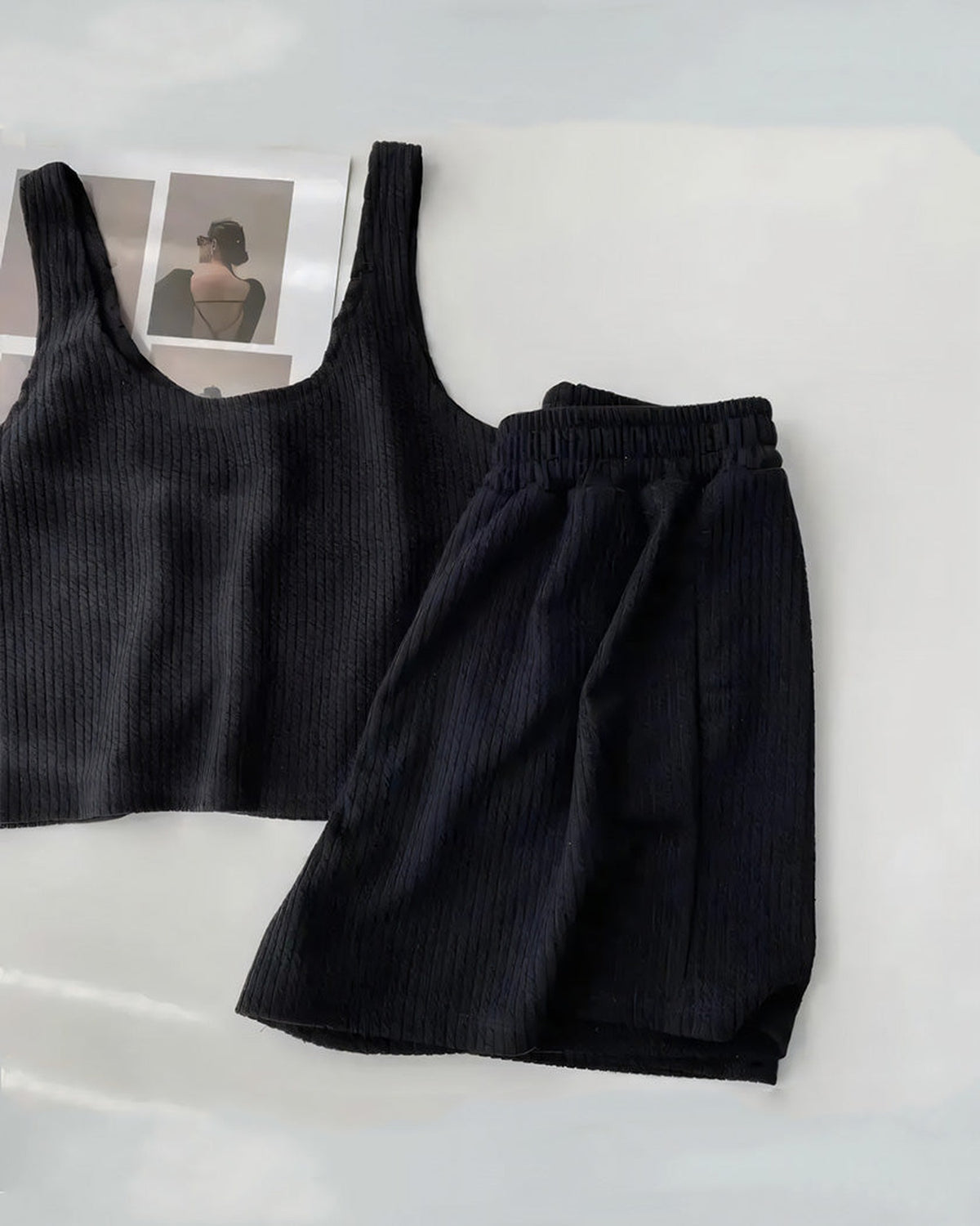 Pyjama femme été en maille côtelée noire, deux-pièces court
