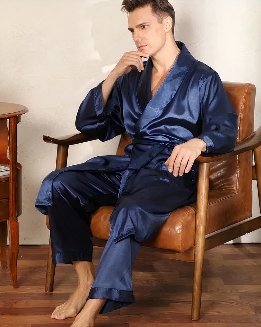 Pyjama Homme en Satin Bleu Marine, Haut Style Peignoir