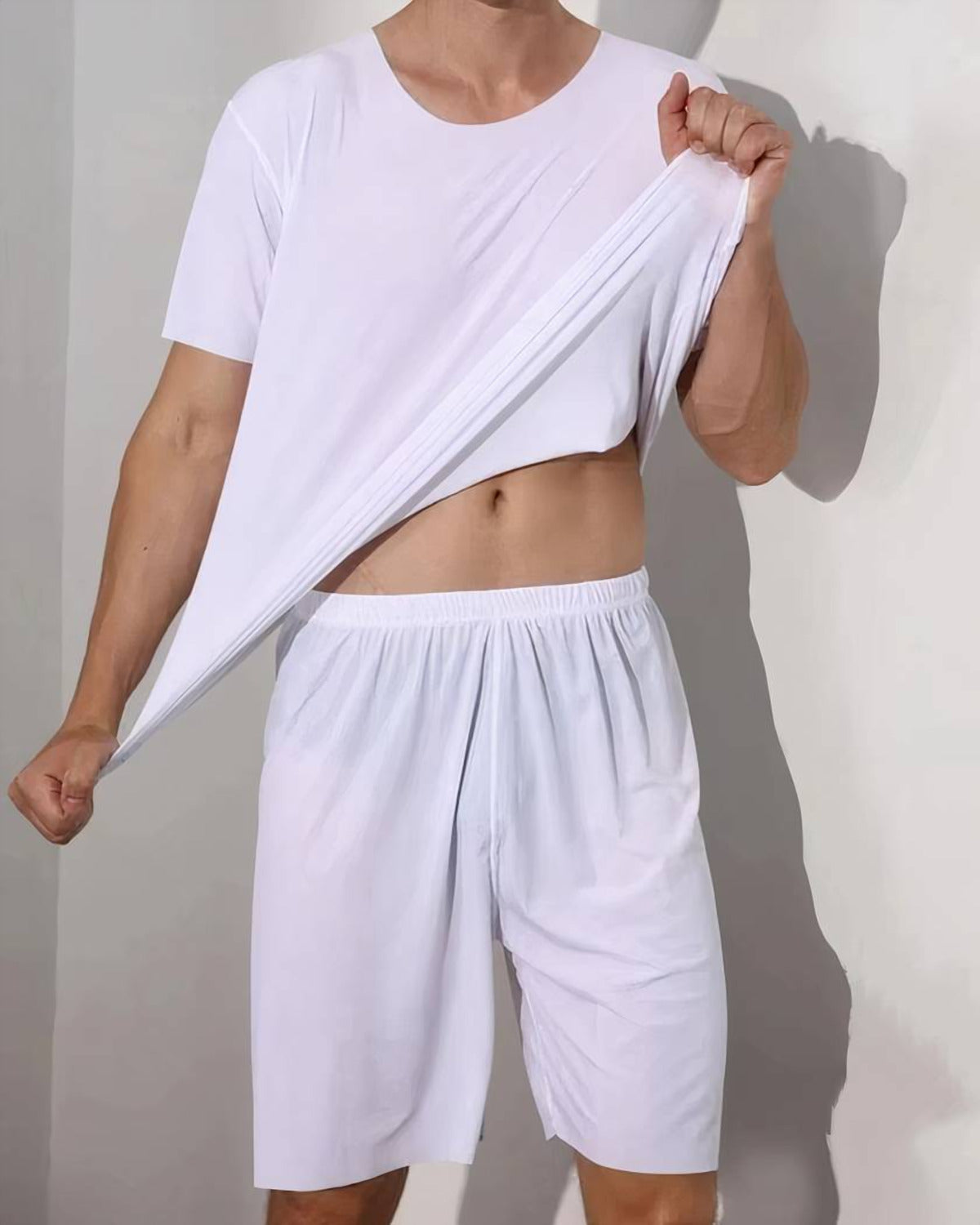 Pyjama homme d ete a manches courtes blanc, souplesse du tissu