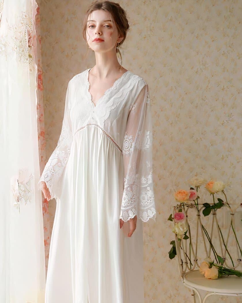 Nuisette longue vintage en coton et dentelle