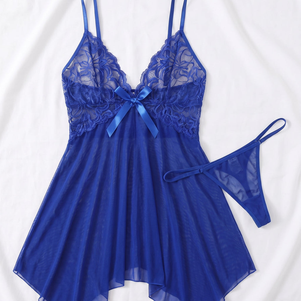 Le bleu roi, une couleur audacieuse — Nuisette babydoll bleu roi transparente avec string