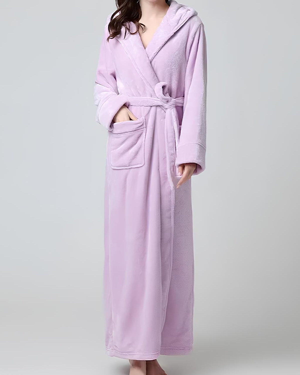 Le peignoir en lilas, vu de trois quarts