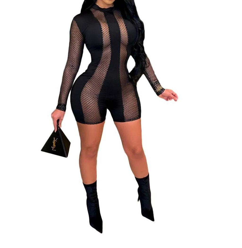 Combinaison résille noire, vue du produit porté, corps et jambes