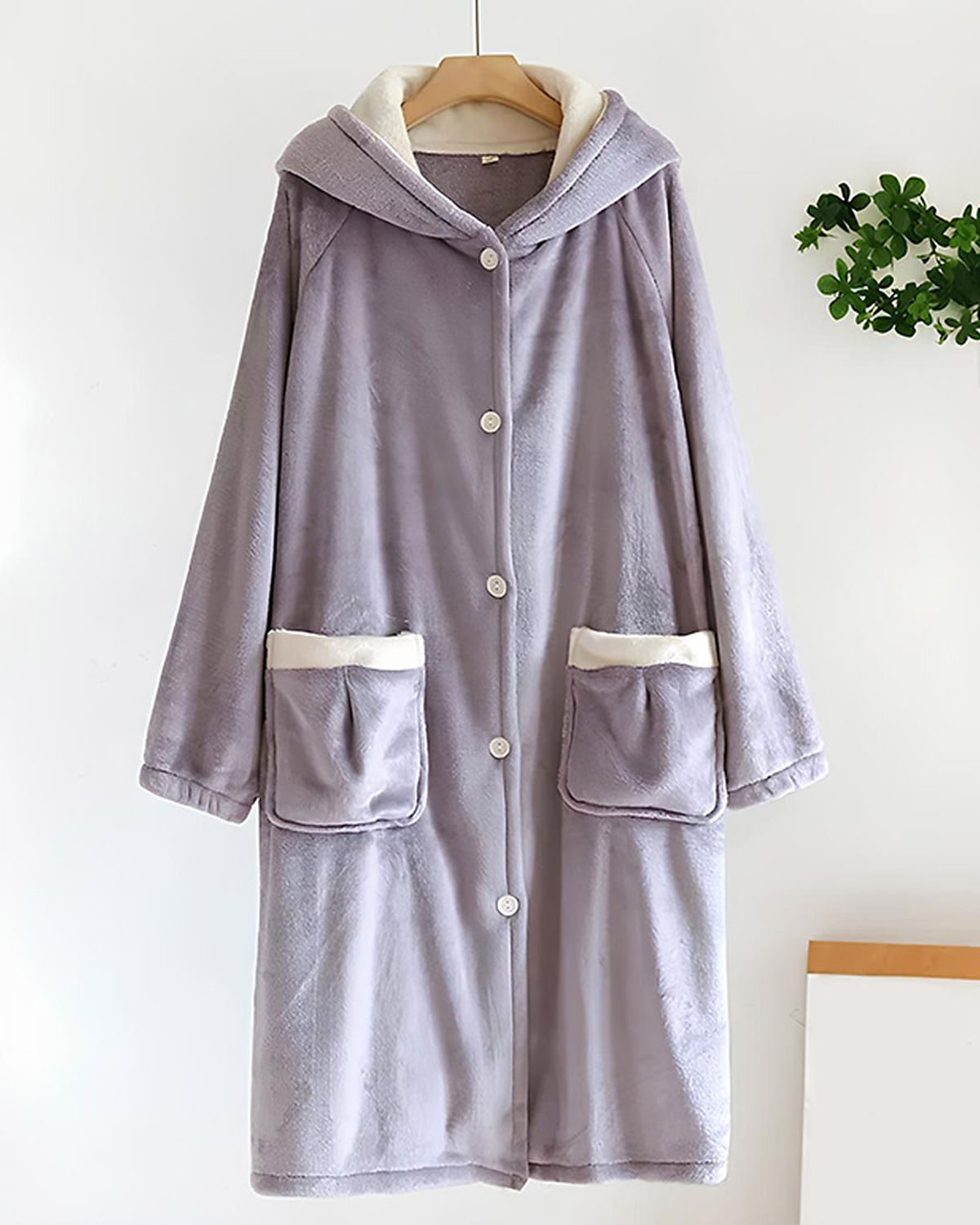 Peignoir femme polaire violet avec deux poches plaquées