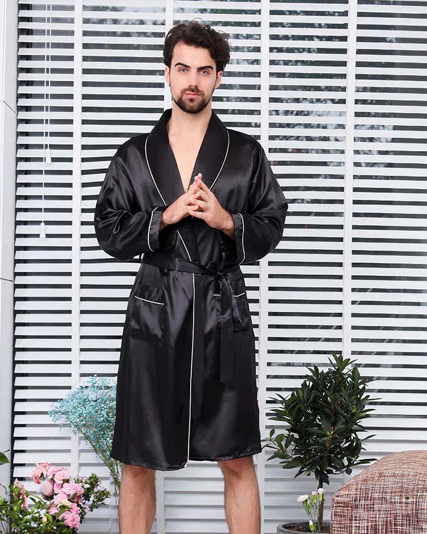 Robe de chambre noire style kimono - Mille et une Nuisette