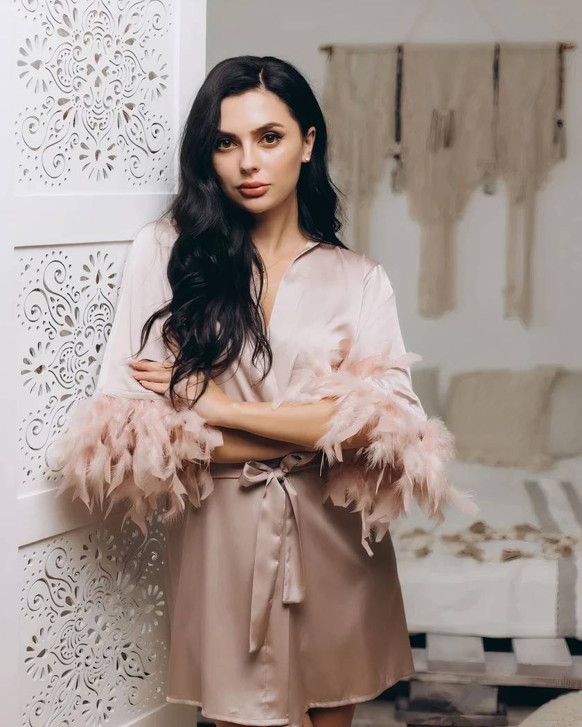 Robe Nuisette Avec Peignoir Peignoir Bride Court Et Satiné Avec